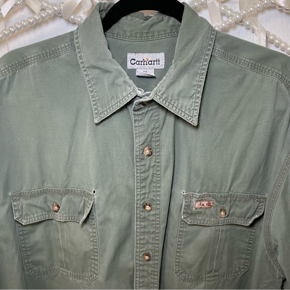 Carhartt Men's Green Casual Button-Down Shirt WORN - Picture 2 of 6
